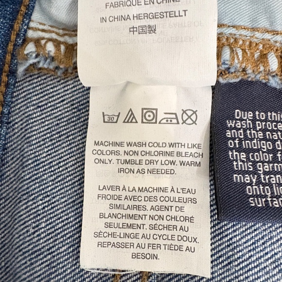 Madewell 10" High-Rise Skinny Jeans: Tulip-Hem Edition - 32 - Picture 9 of 9